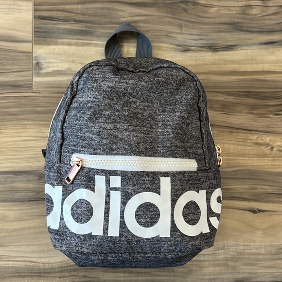 Adidas Linear Mini Backpack - Perfect! - Picture 1 of 7